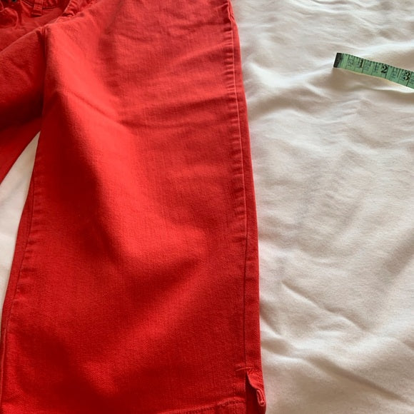 Bill Blass Capri Jeans