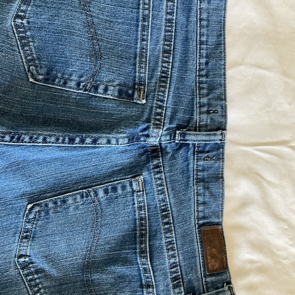 Lee Jeans