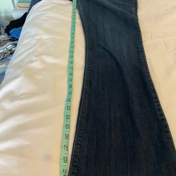 Liz Claiborne Jeans