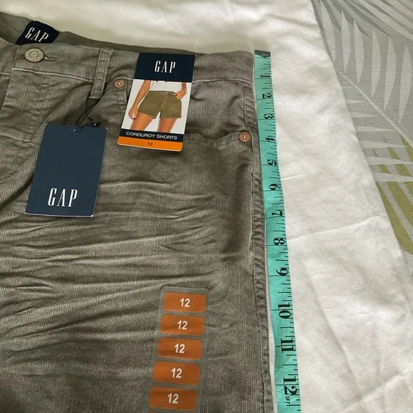 Gap Shorts