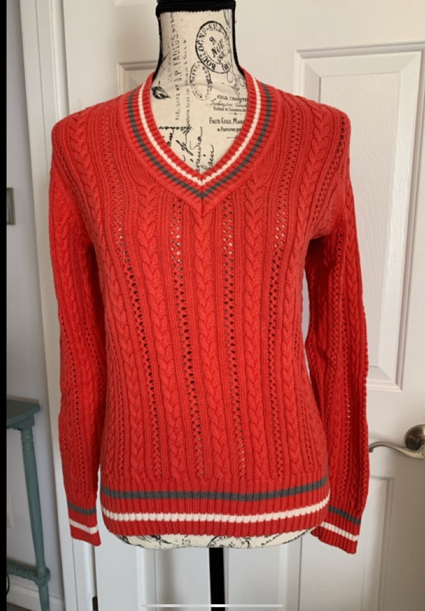 Liz Claiborne Sweater