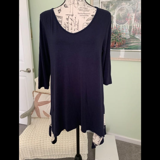 Honeyme V-neck tunic