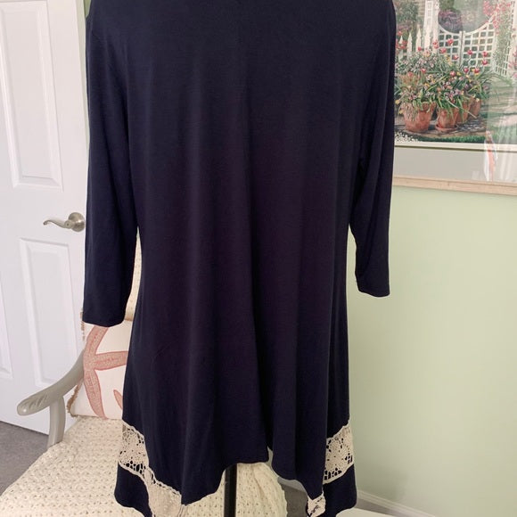 Honeyme V-neck tunic