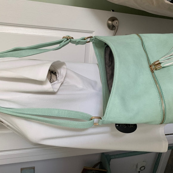 Tres Chic Pocketbook, purse, handbag, shoulder bag