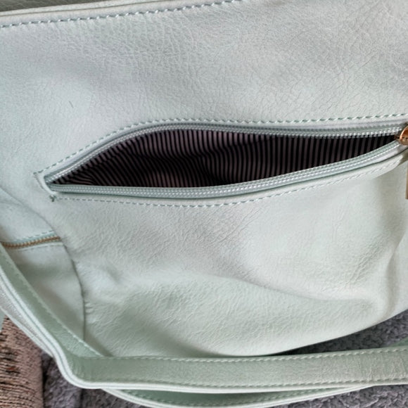 Tres Chic Pocketbook, purse, handbag, shoulder bag
