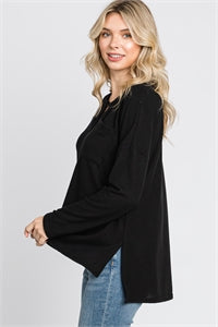 Sweet Adelya Black Long Sleeve Solid Pocket Knit Top