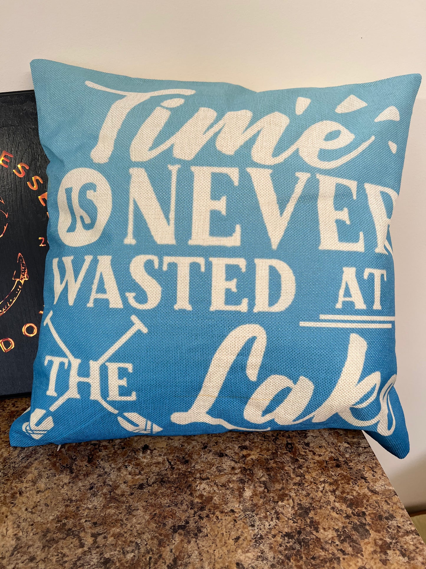 Lake pillows