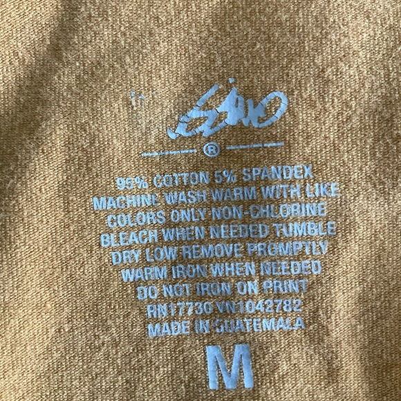 Mossimo V-Neck t shirt