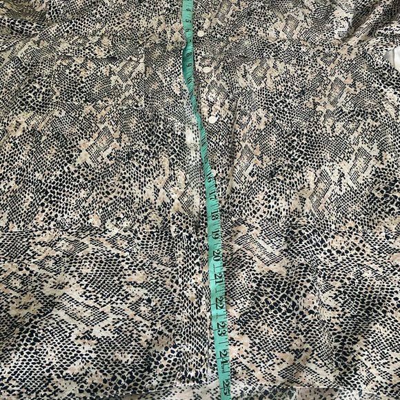 Jones New York button down tunic