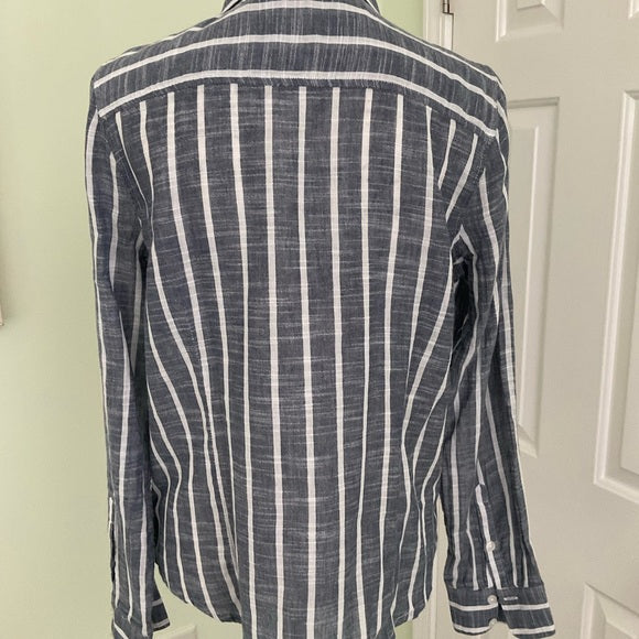 Crown & Ivy shirt
