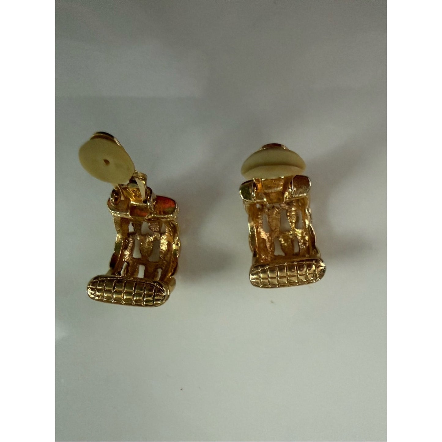 Vinage Gold-Tone Woven Hoop Clip-On Earrings