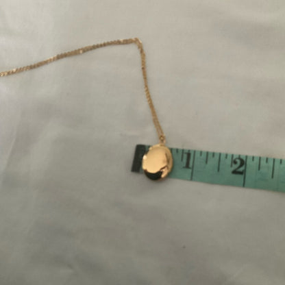 Vintage Kelly Waters Lustrous Gold overlay Oval Locket Necklace