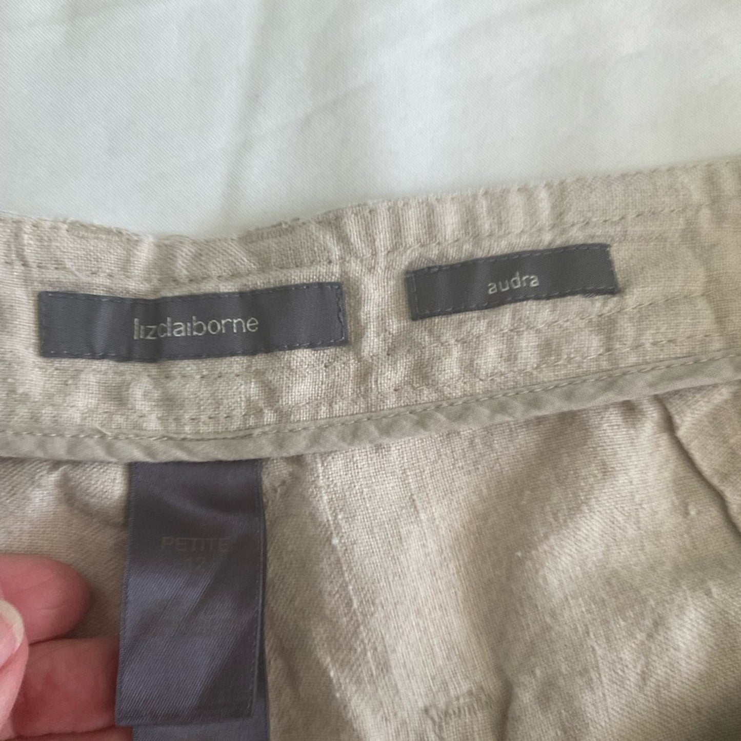 Liz Claiborne Tan Capris
