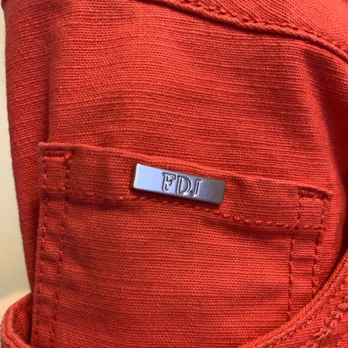 FDJ Capri pants