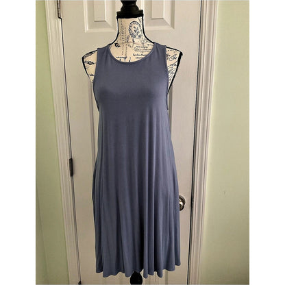 magic fit Sleeveless Midi Dress in light Purple