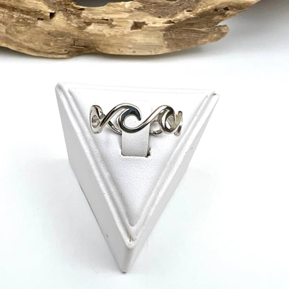 Jackie Gallagher Designs - Circle of Waves Ring