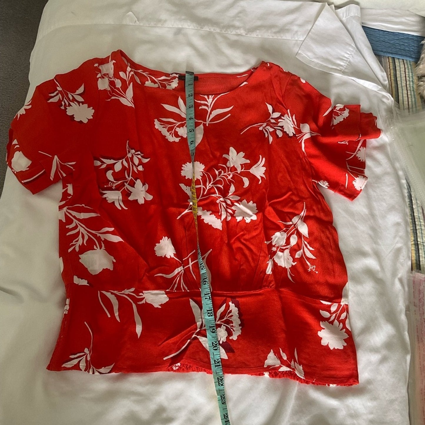 Ann Taylor Floral Red Women's Top