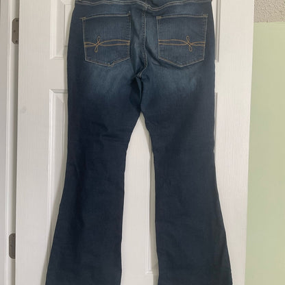 Levi’s Denizen Jeans