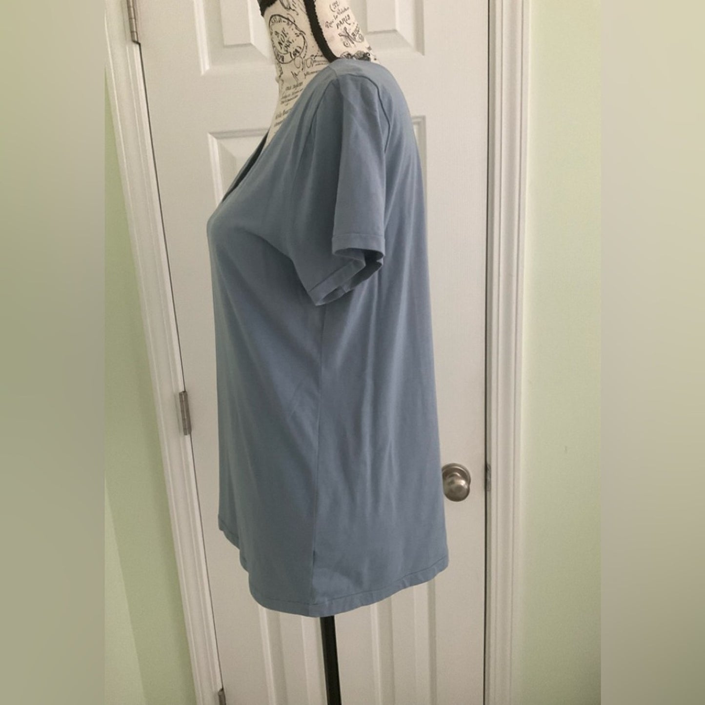 GAP Women's Soft Blue Short Sleeve Tee