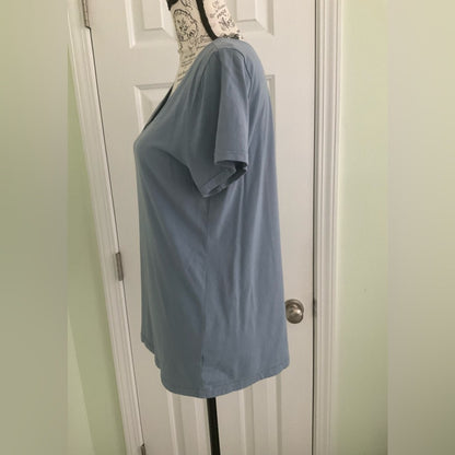GAP Women's Soft Blue Short Sleeve Tee