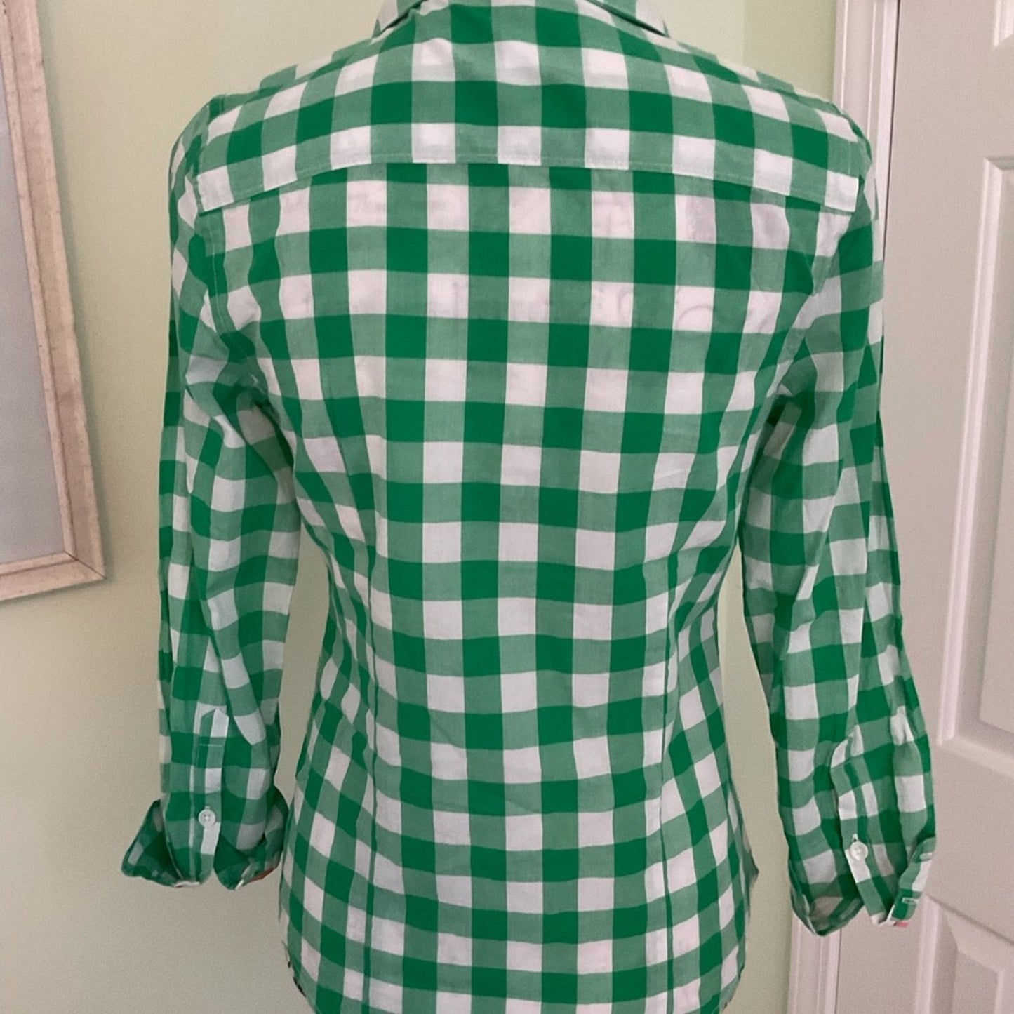 Crown & Ivy button down shirt