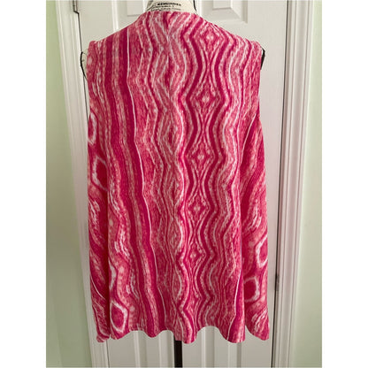 Catherine’s sleeveless tunic