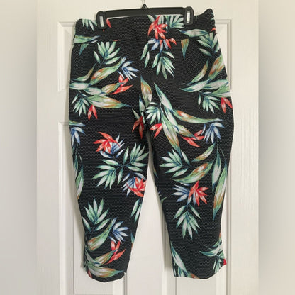 Zac & Rachel Black Tropical Print Capris