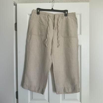Liz Claiborne Tan Capris