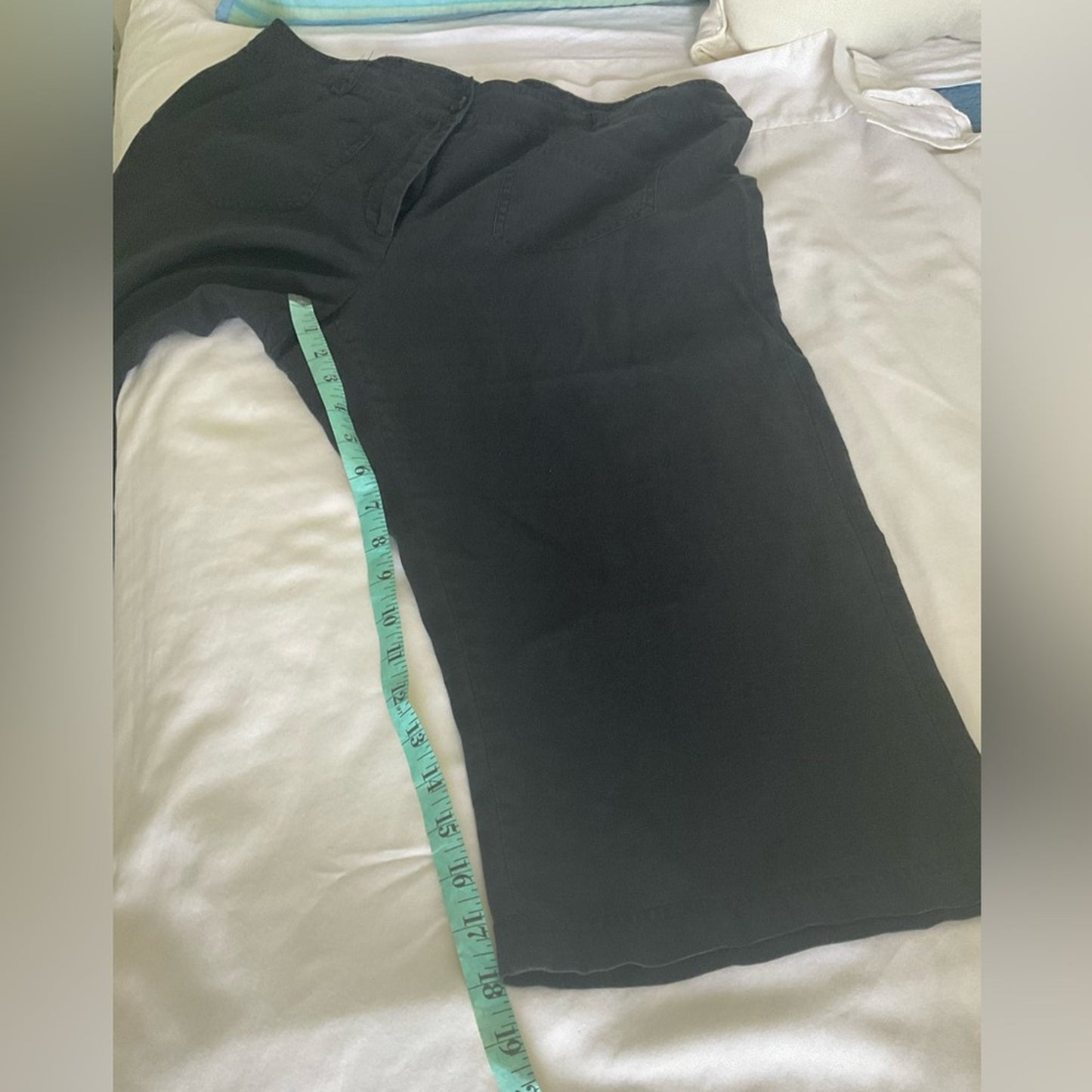Coldwater Creek Black Linen Capris