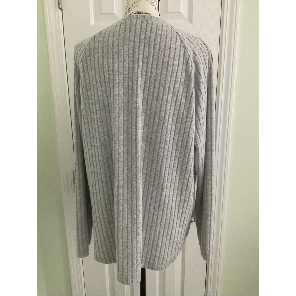 Ribbed Crewneck Sweater — Light Gray