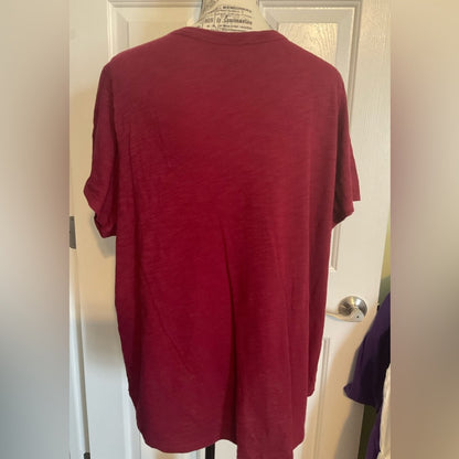 Old Navy Burgundy Everywear T-Shirt - Womens