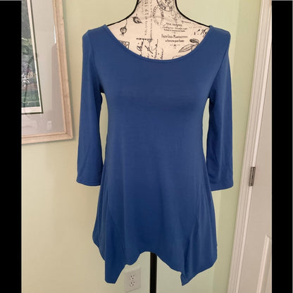 Hot Kiss tunic top