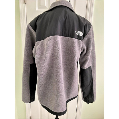 The North Face Retro Denali Jacket Gray & Black Medium