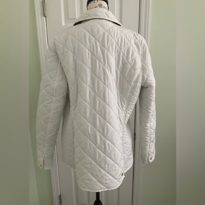 Crown & Ivy White Quilted Puffer Jacket