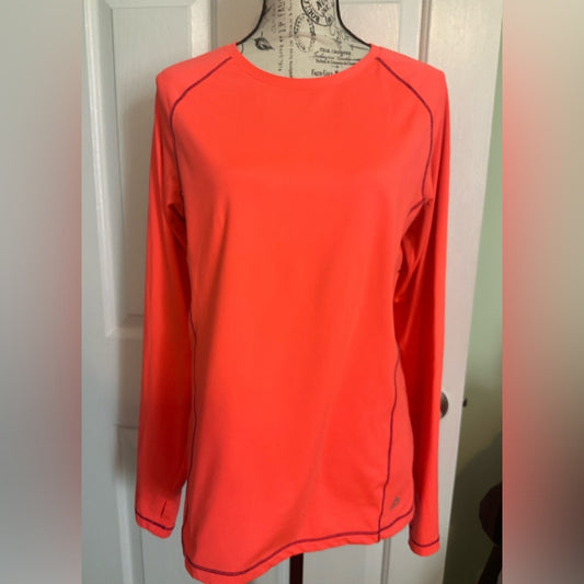 RBX Performance Athletic top with long sleeves and thumb holes.