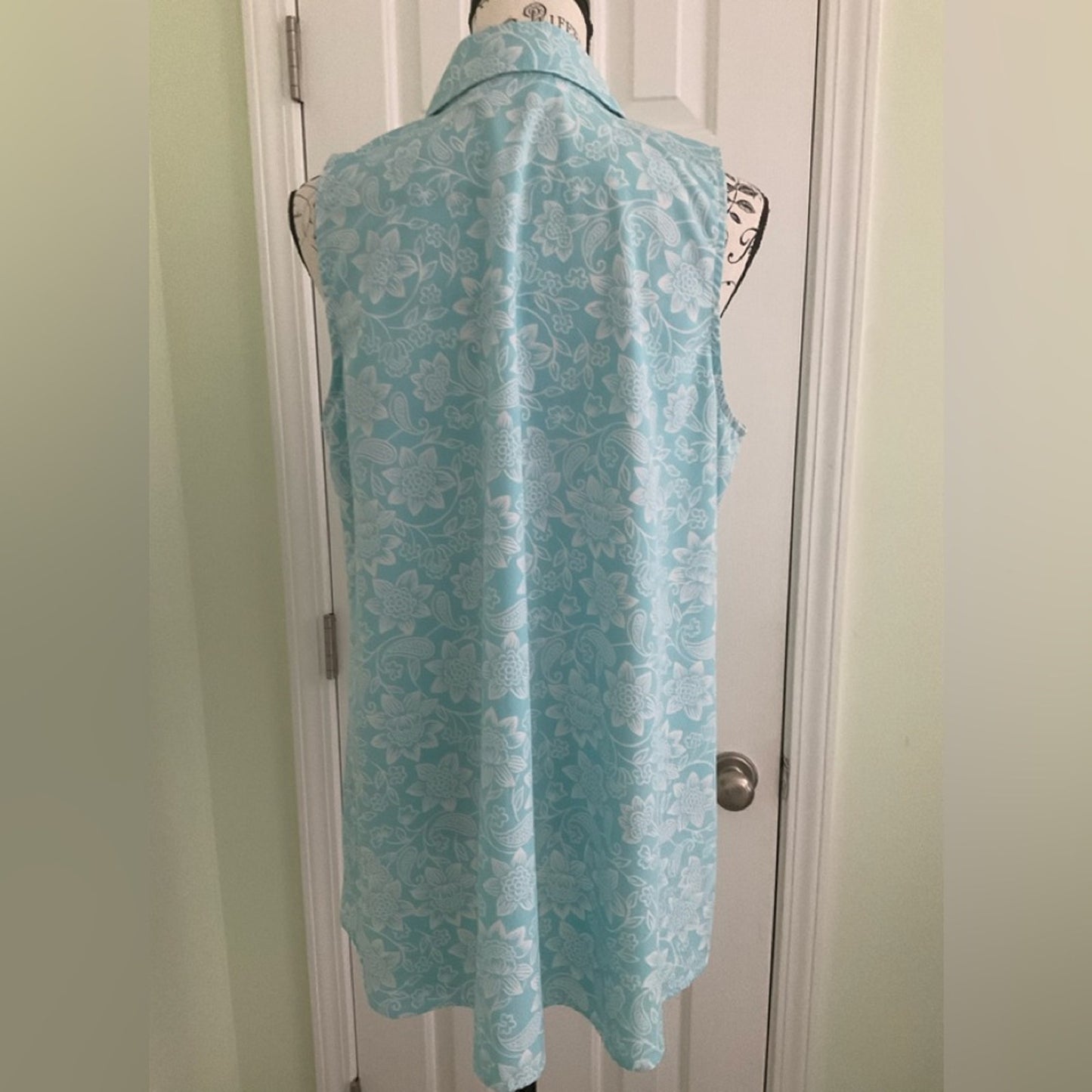 Kim Rogers Light Blue Floral Button Down Shirt