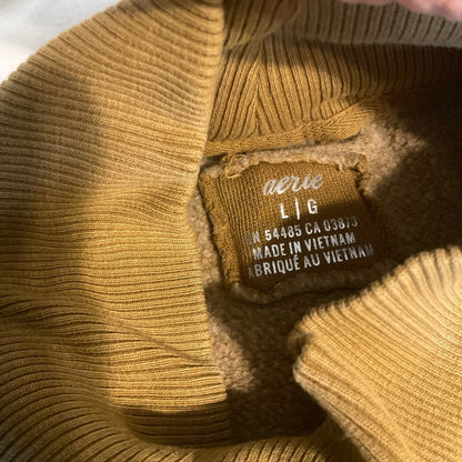 Aerie turtleneck pullover in Gold