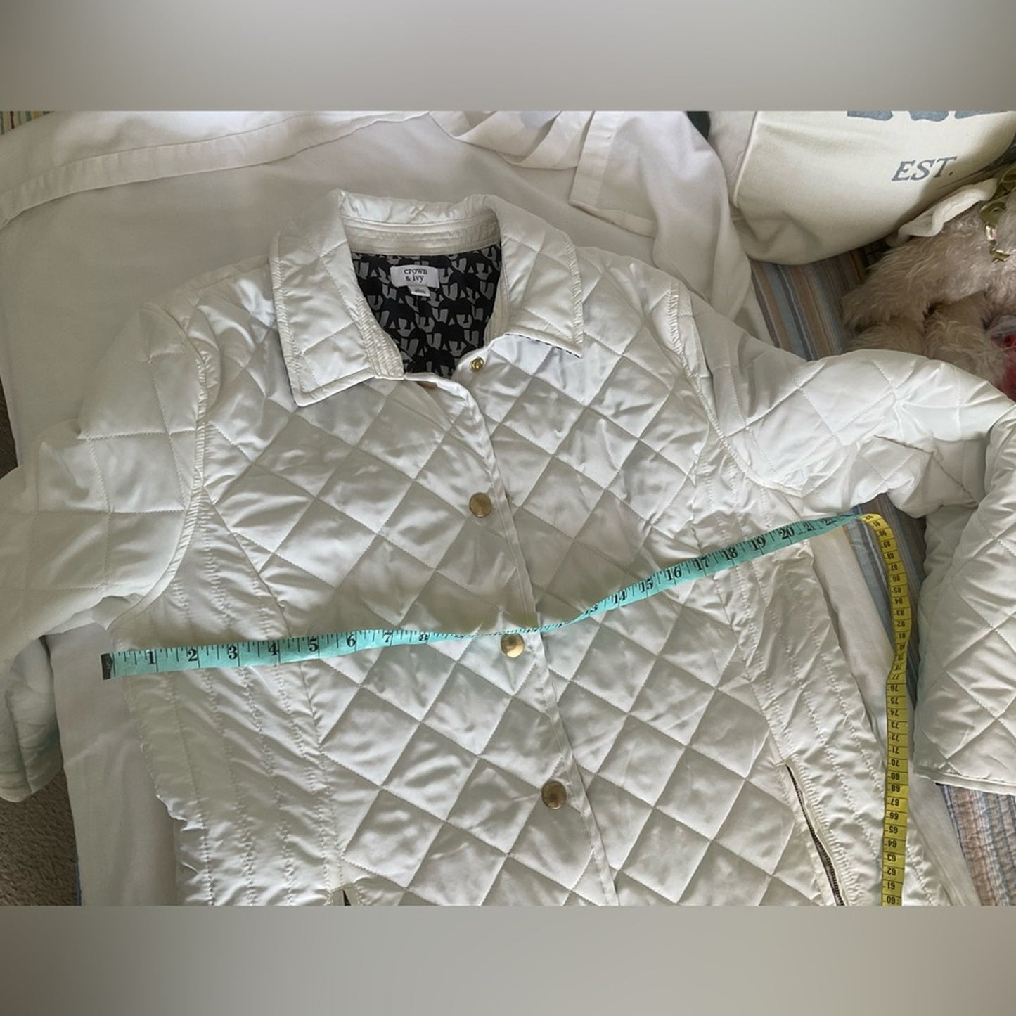 Crown & Ivy White Quilted Puffer Jacket