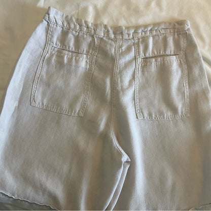 Poetry Cream Women's Shorts