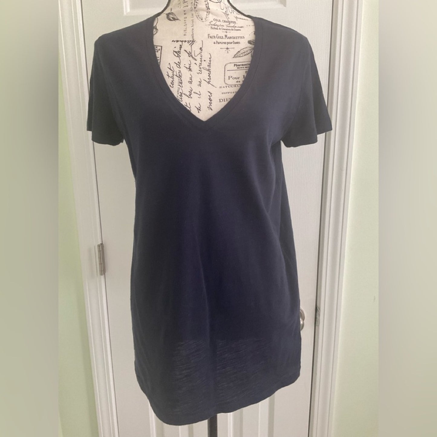 Merona Dark Blue V-Neck Short Sleeve Tee