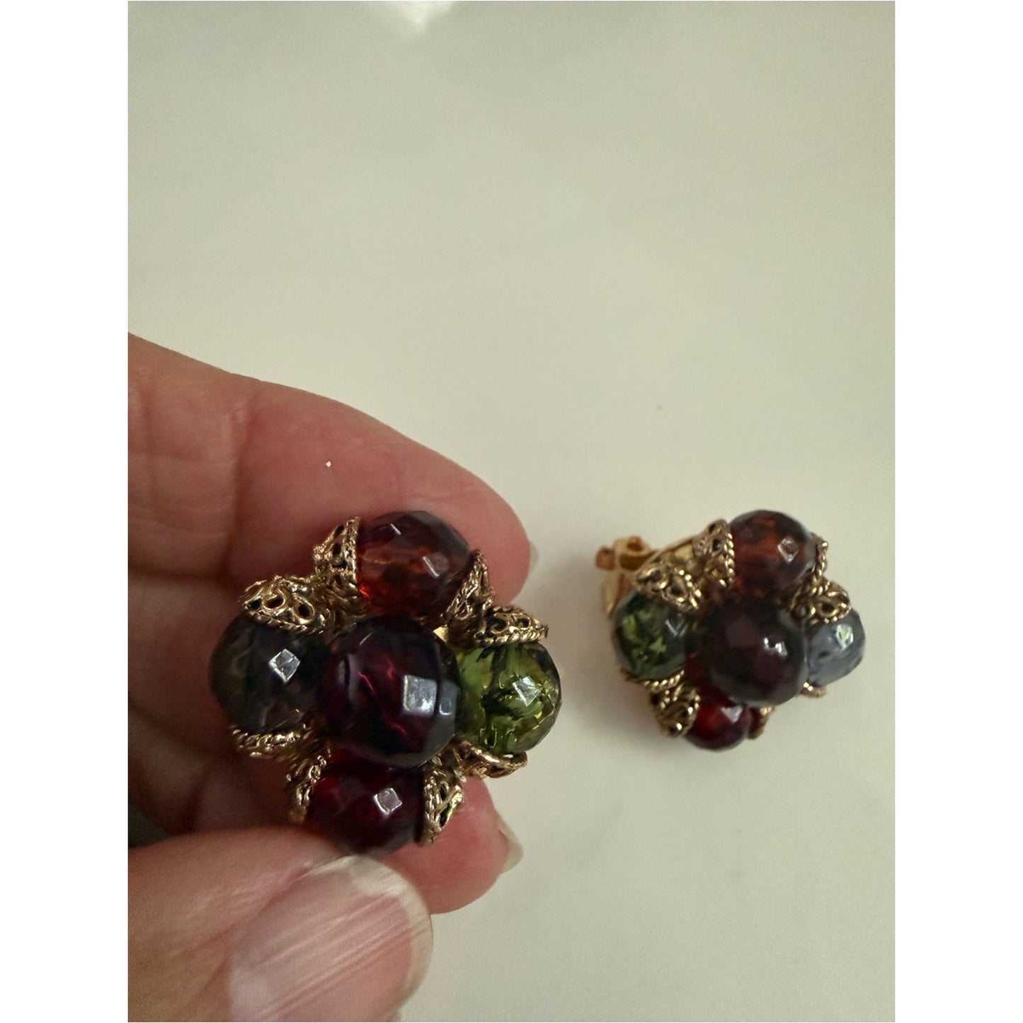 Vintage gold tone beaded earrings, clip on