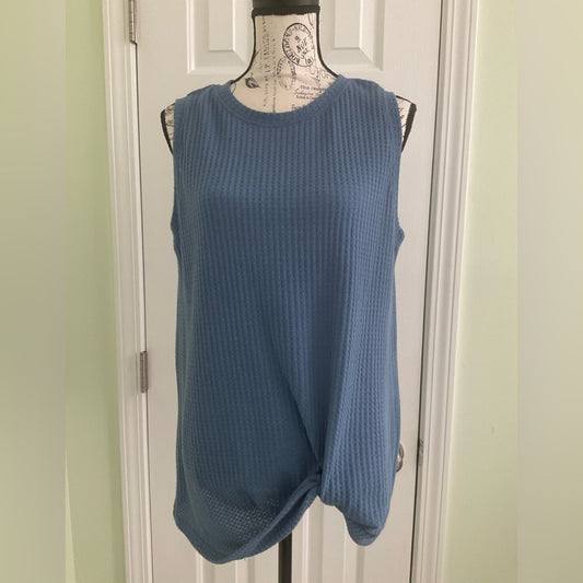 Elegant Blue Textured Women's Tank Top