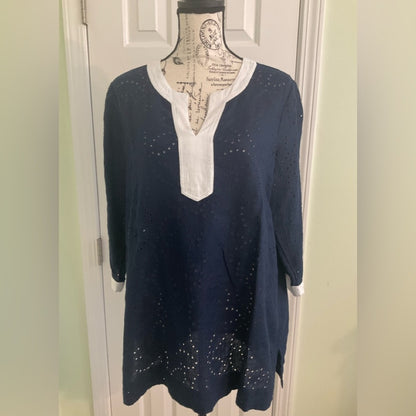 Charter Club Linen Navy Tunic with White Accents