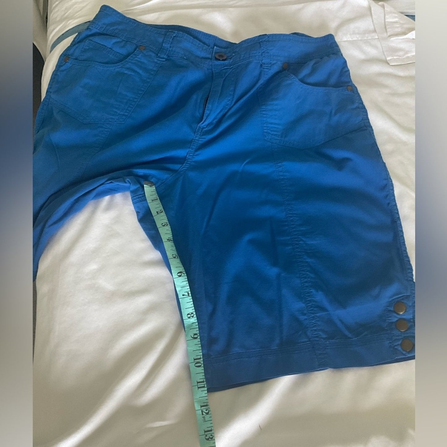 Kim Rogers Blue Bermuda Shorts Relaxed Fit