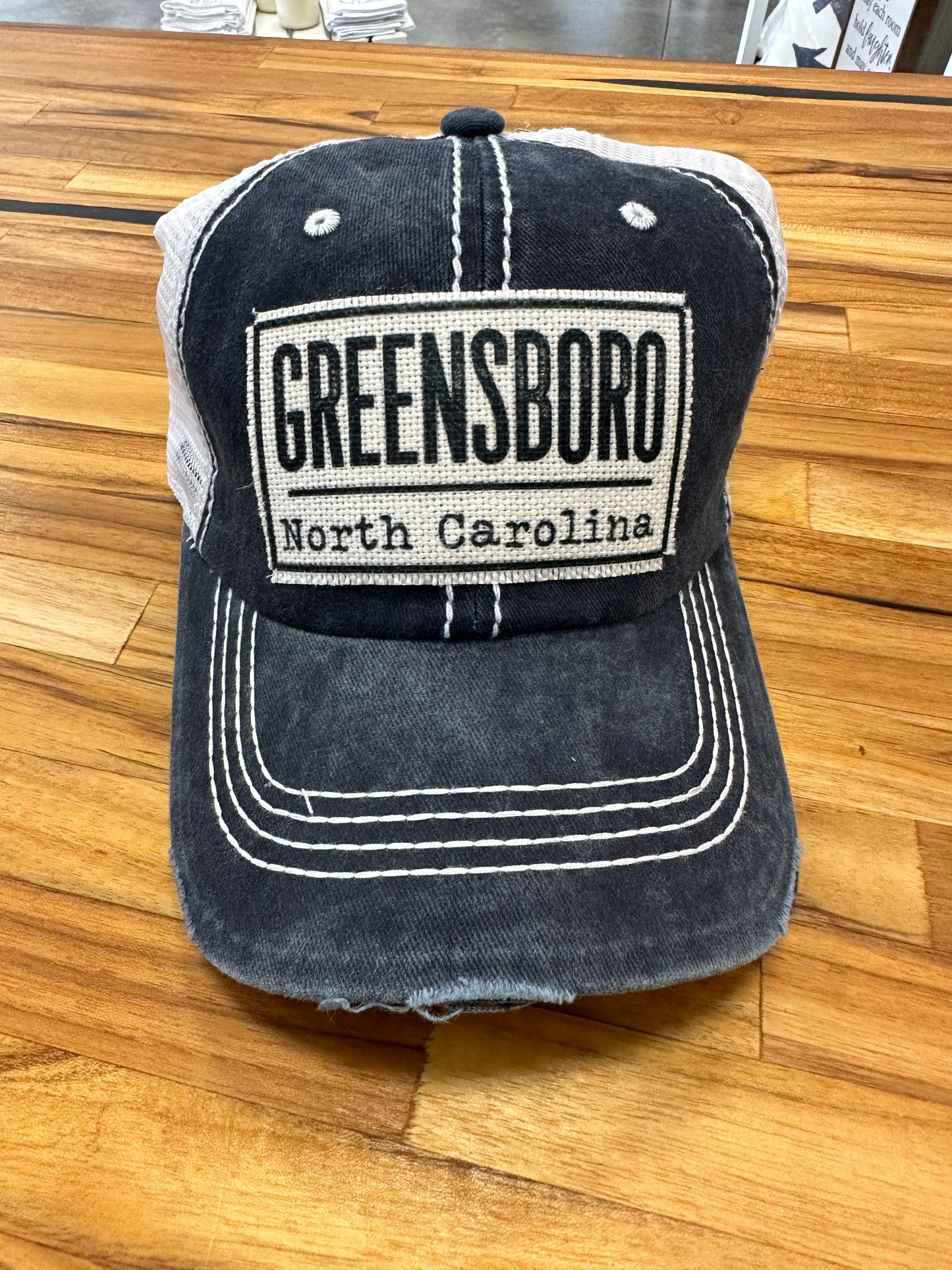 dkhandmade - Greensboro Blue and White Mesh Hat