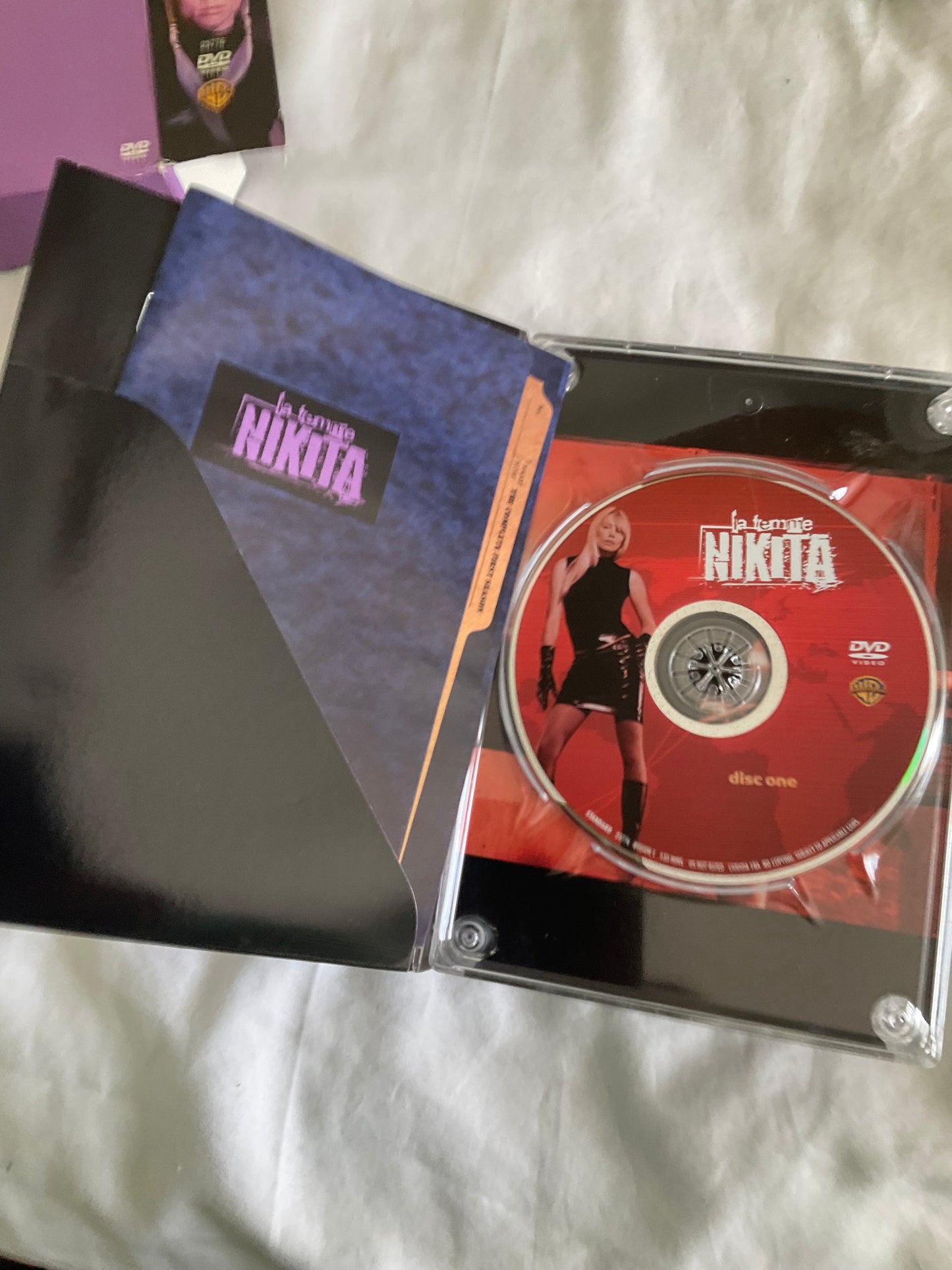 La Femme Nikita: The Complete First Season DVD - open