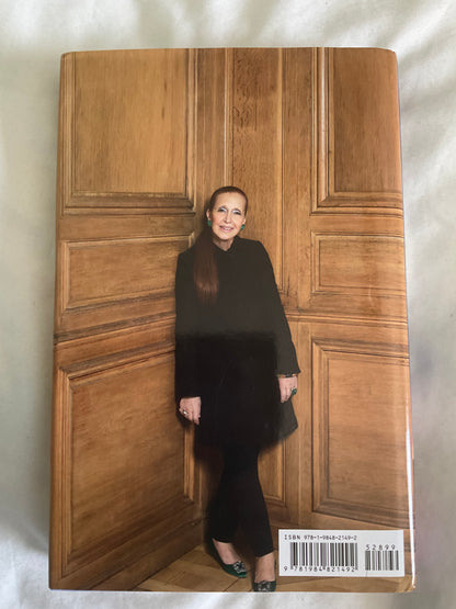 Complications: A Novel HARDCOVER 2021 by Danielle Steel. VG Box 287