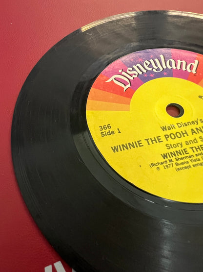 DISNEY Disneyland Winnie the Pooh and Tigger Too 45 RPM 366 From 1977