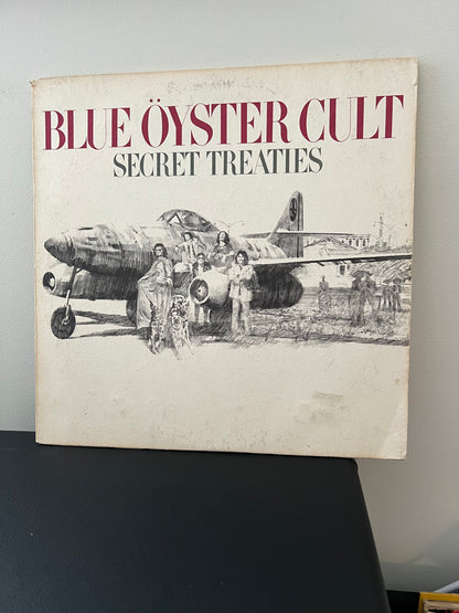 BLUE OYSTER CULT - Secret Treaties LP - Columbia KC 32858 - 1974