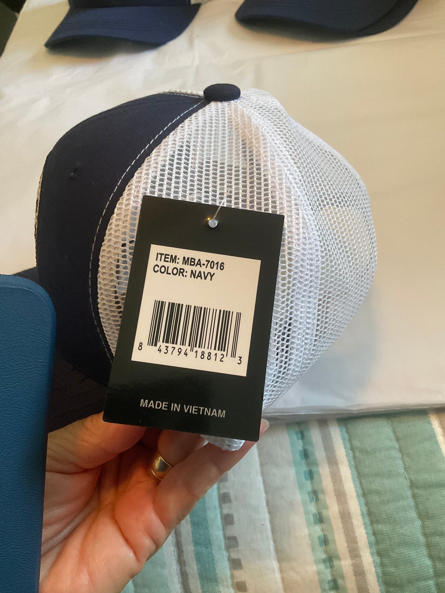 Fashion City - Men's HOOKED Patch Embroidered Baseball Cap with Meshed Back